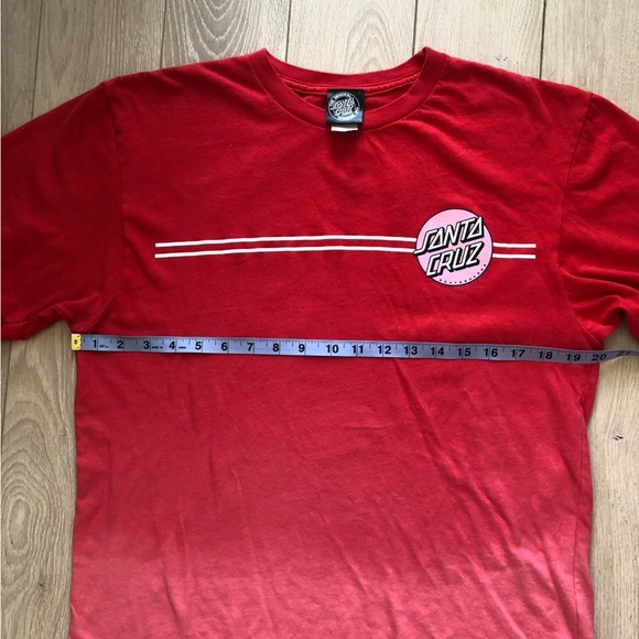 Santa Cruz Skateboards Ombré Logo T Shirt in Red & Pink Size L - Picture 2 of 9